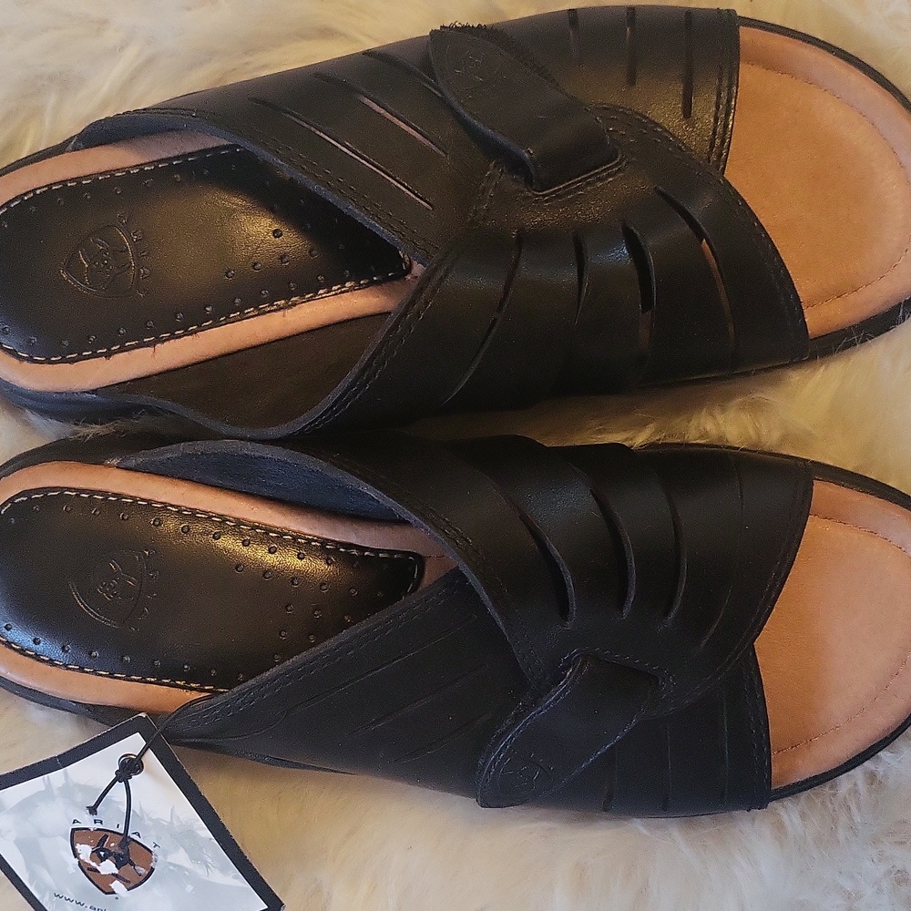 Ariat Black Leather Women's Sandals NWOT Size 7